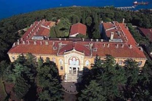 heybeli-ada-ruhban