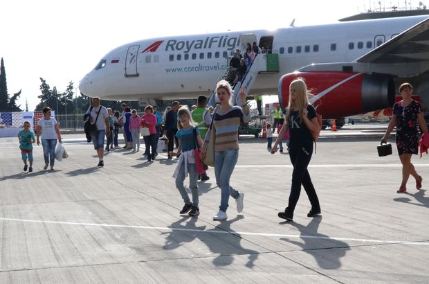 100 FLIGHTS ARRIVE IN ANTALYA