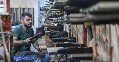 COMPANIES CLOSE DOWN IN TURKEY