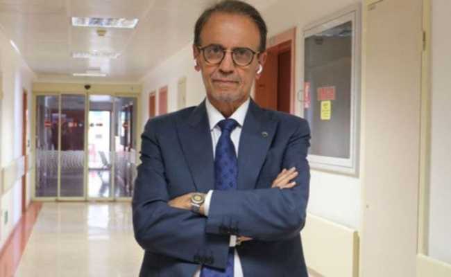 PROFESSOR SAYS OMICRON INFECTS YOUNGSTERS
