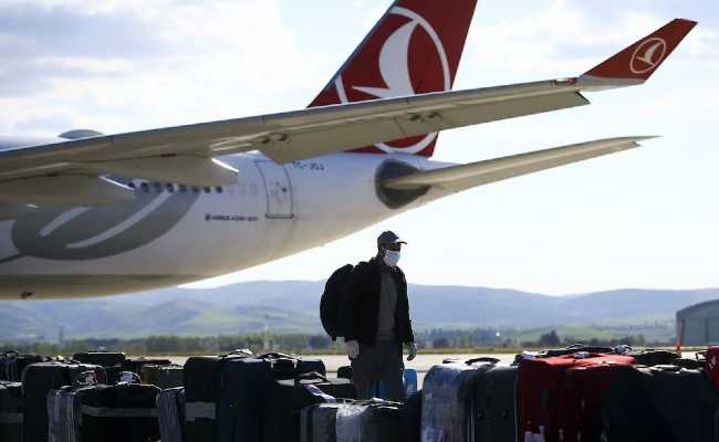 FLIGHTS FROM RUSSIA TO TURKEY