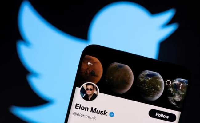 MUSK BUYS TWITTER