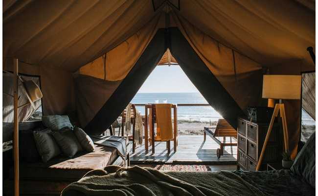 TENT HOTEL