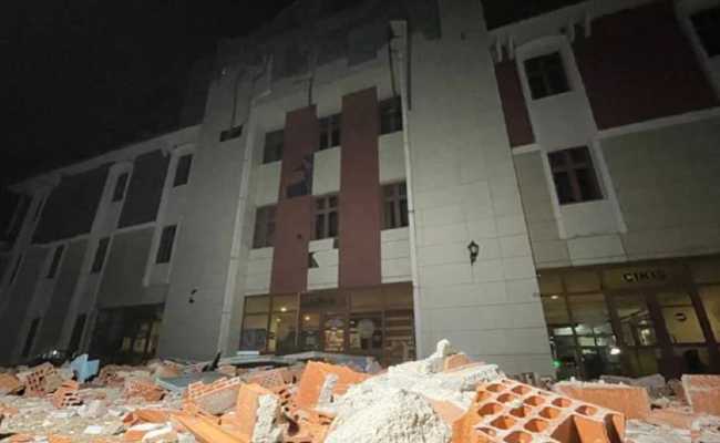 EARTHQUAKE DUZCE TURKEY 2