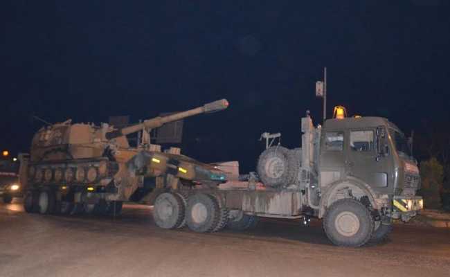 TURKISH ARMORED VEHICLES AT BORDER