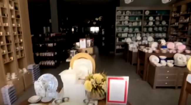 EARTHQUAKE TURKEY GLASSWARE STORE