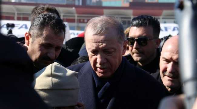 ERDOGAN IN EARTHQUAKE ZONE