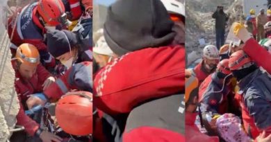 WOMAN RESCUED IN TURKEY EARTHQUAKE