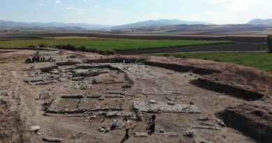 TURKISH GRAVES