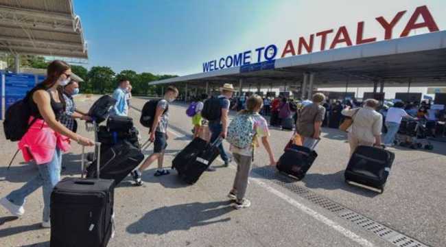 FOREIGNERS LEAVING ANTALYA