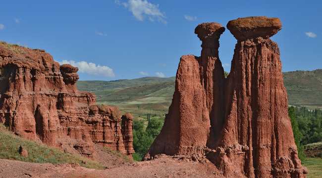 NARMAN FAIRY CHIMNEYS