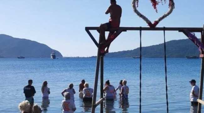 MARMARIS BRITISH TOURIST ASHES SEA 1