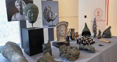 ARTIFACTS RETURN TO TURKEY