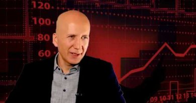 HAKAN KARA PROF ECONOMY