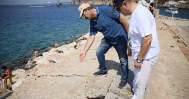 STONES BREAKWATER ANTALYA
