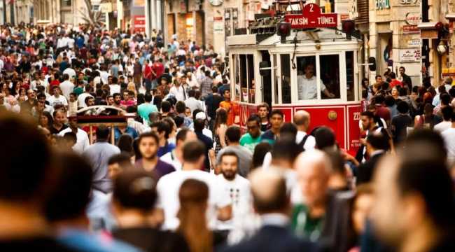 TURKISH PEOPLE HAPPY