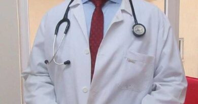 FAMILY PHYSICIANS