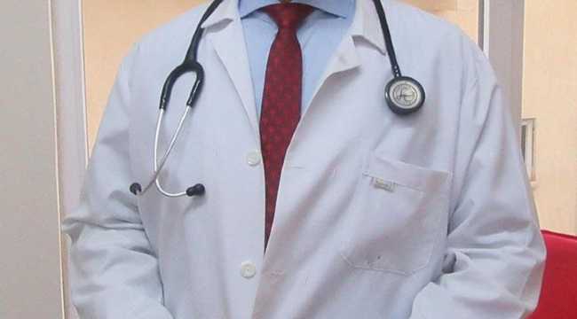 FAMILY PHYSICIANS