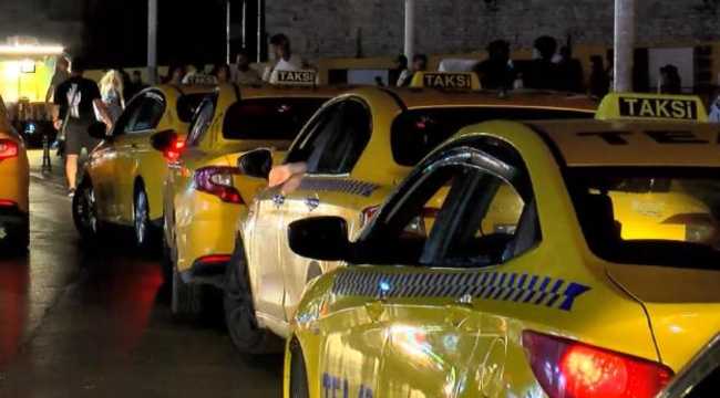 ISTANBUL TAXI CHINESE TOURIST DEFRAUDED(1)
