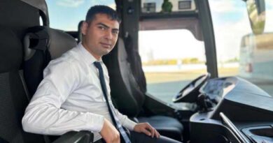 BUS ATTENDANT SAVES LIVES