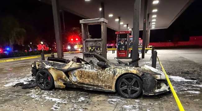 CHEVROLET CORVETTE FIRES IN USA