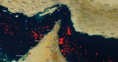 TRAFIC AT HORMUZ STRAIT