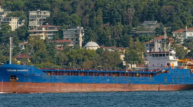 Two Ships Collide off Silivri as Search for 10 Crew Members Continues